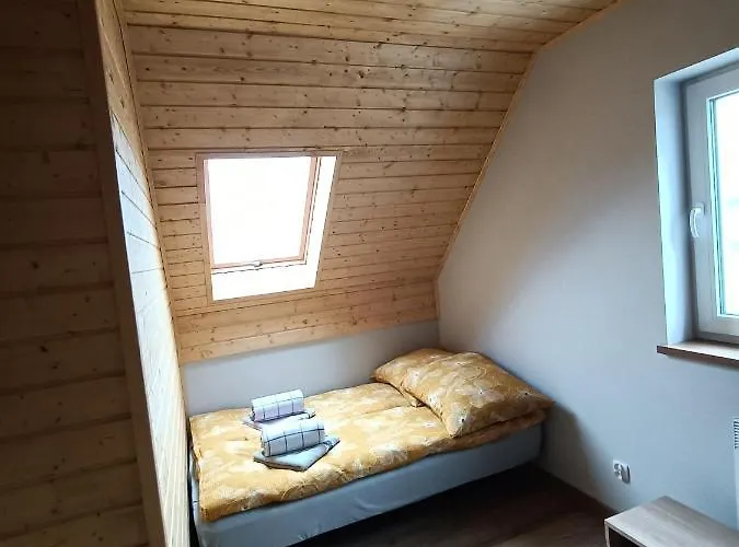 Zielona Ostoja - Caloroczne Z Wlasna Linia Brzegowa Holiday home